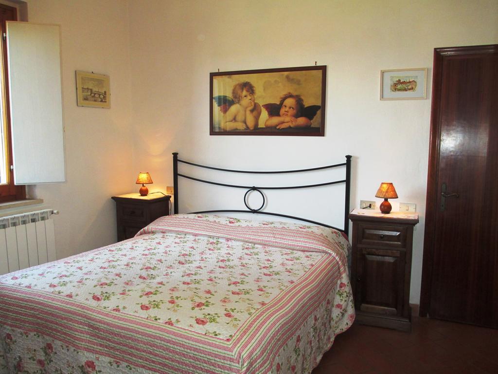 Ripabuia Villa Marcialla Szoba fotó
